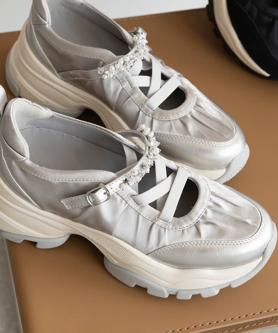  「ビジューベルトレースアップスニーカー」|スニーカー|