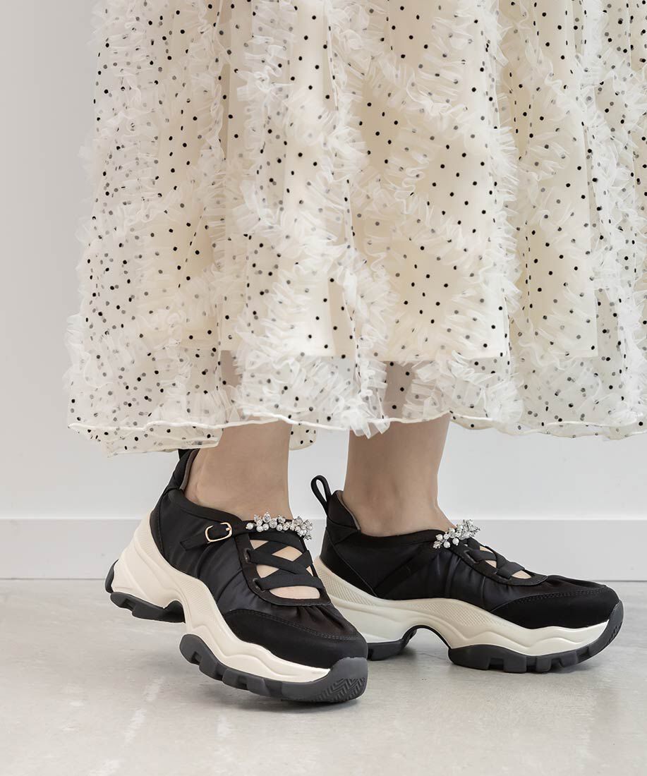  「ビジューベルトレースアップスニーカー」|スニーカー|