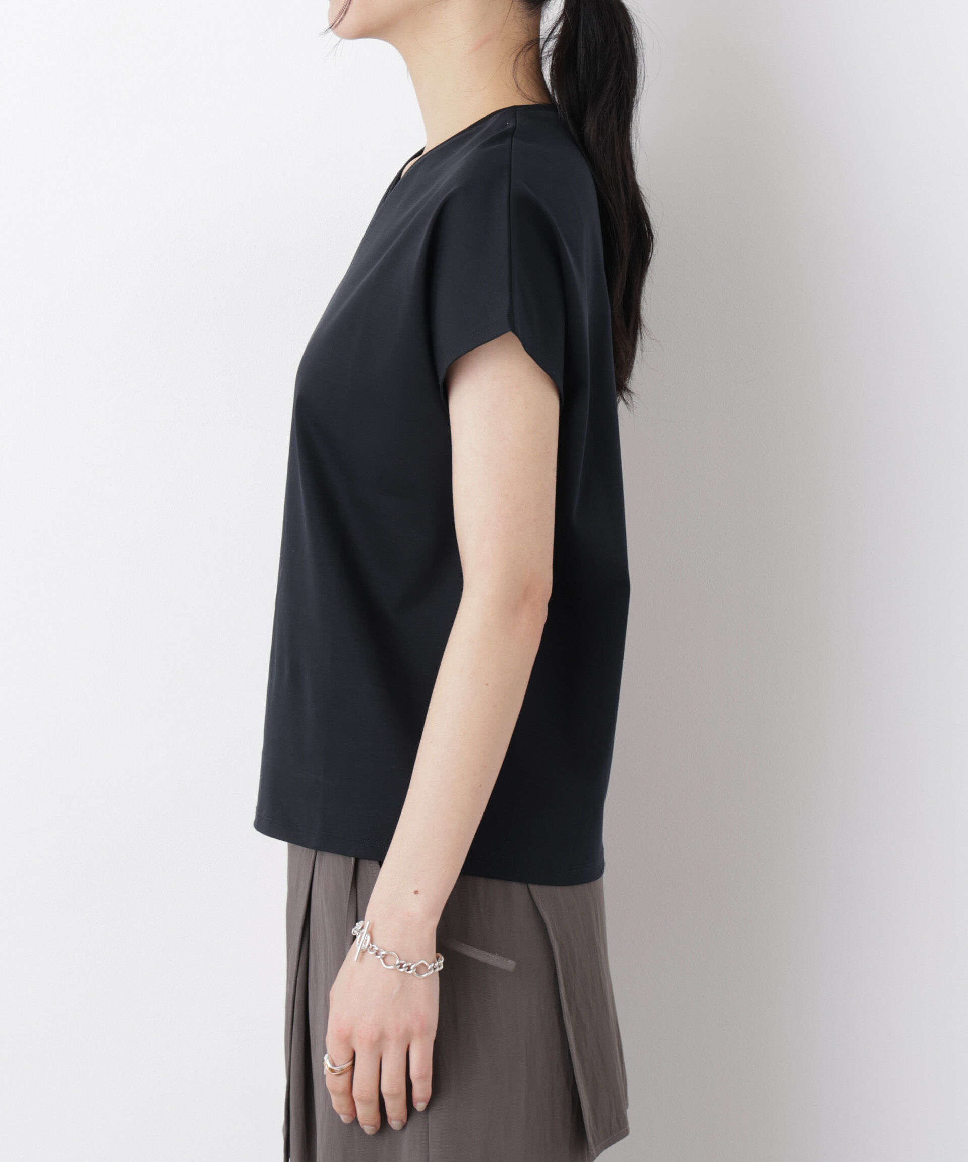 nano･universe「DressT/シルケットスムースVネックソフトドルマンTシャツ」|Tシャツ・カットソー|