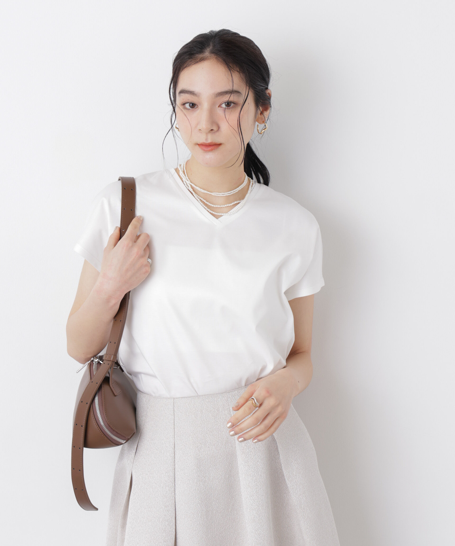 nano･universe「DressT/シルケットスムースVネックソフトドルマンTシャツ」|Tシャツ・カットソー|ホワイト