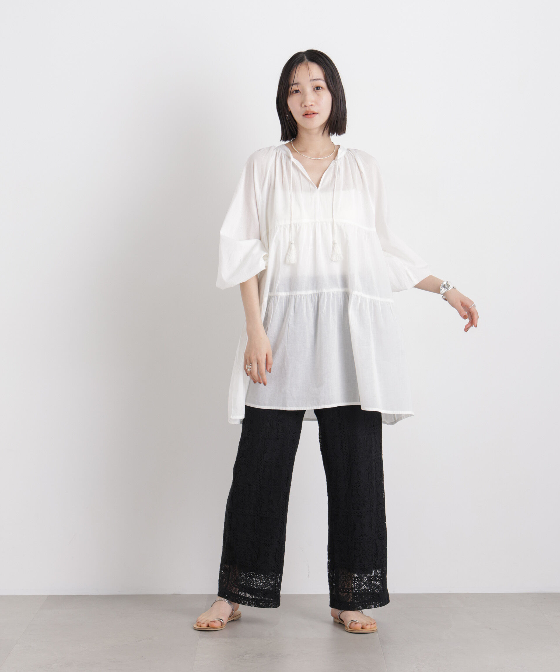 nano･universe「幾何柄レースパンツ(セットアップ可)」|チノ|