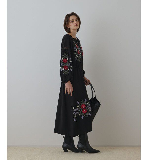 GRACE CONTINENTAL「エンブロイダリーカフタンワンピース」|ワンピース|