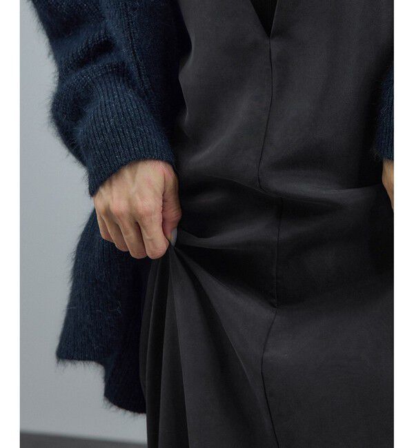 SALON adam et rope'「[25AW]GENTLE SILK ジャンパースカート【セットアップ対応・洗える】」|ワンピース|