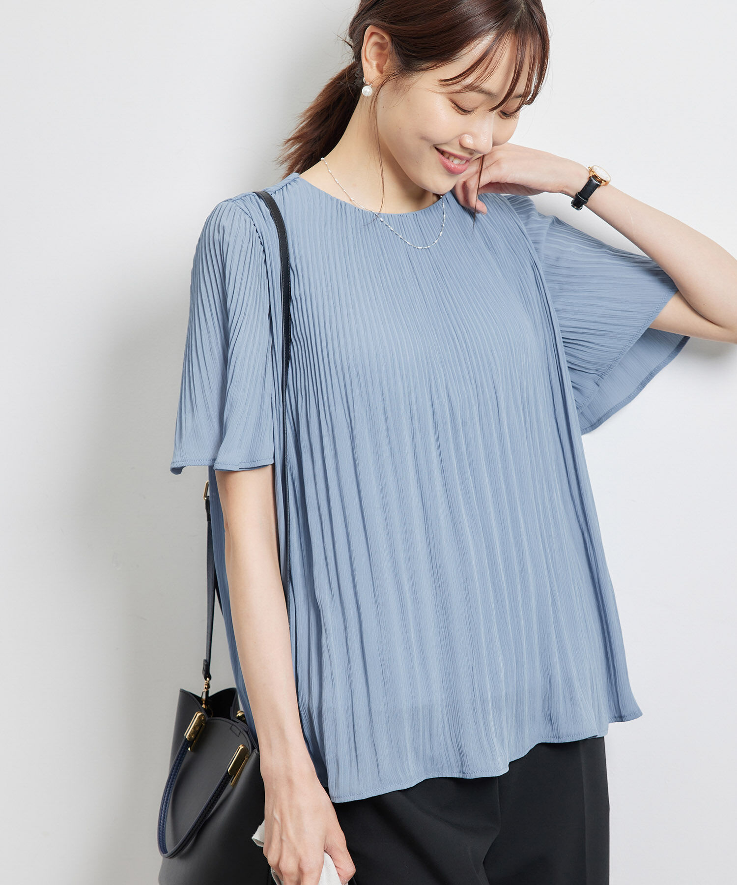 Rope&rsquo;Picnic「カップ付きプリーツブラウス」|シャツ・ブラウス|ブルー(44)