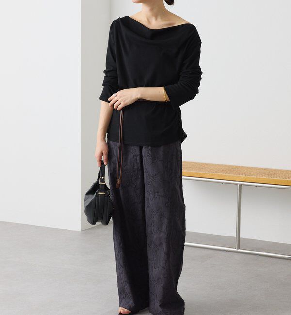  「【ワンショルやオフショルにも】ネックコンシャスカットソー」|Tシャツ・カットソー|