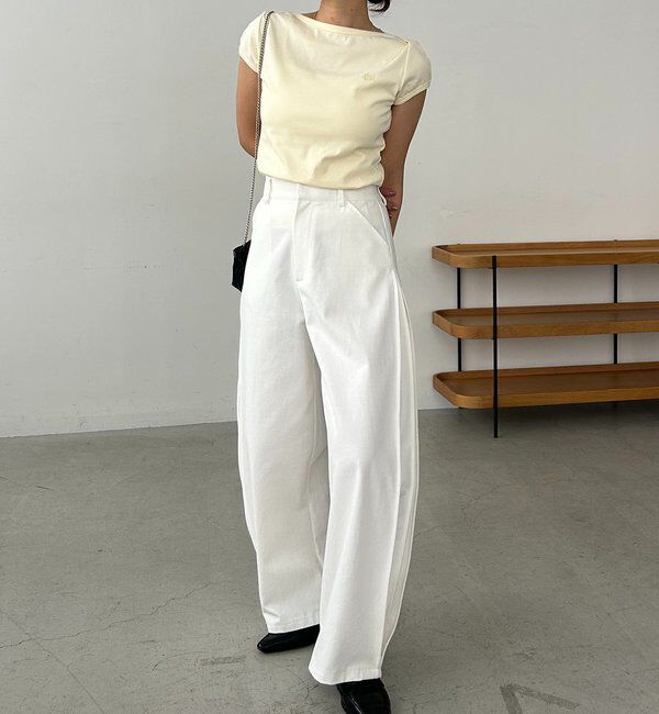  「【Tシャツが苦手な方にも◎】1ポイントボートネックTシャツ」|Tシャツ・カットソー|