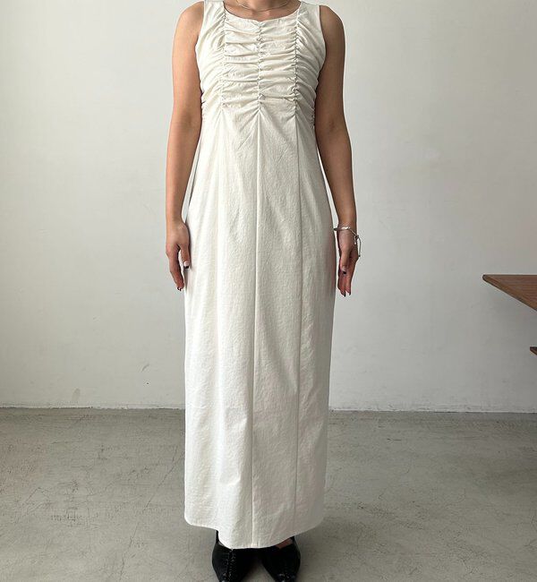  「ギャザーノースリワンピース」|ワンピース|