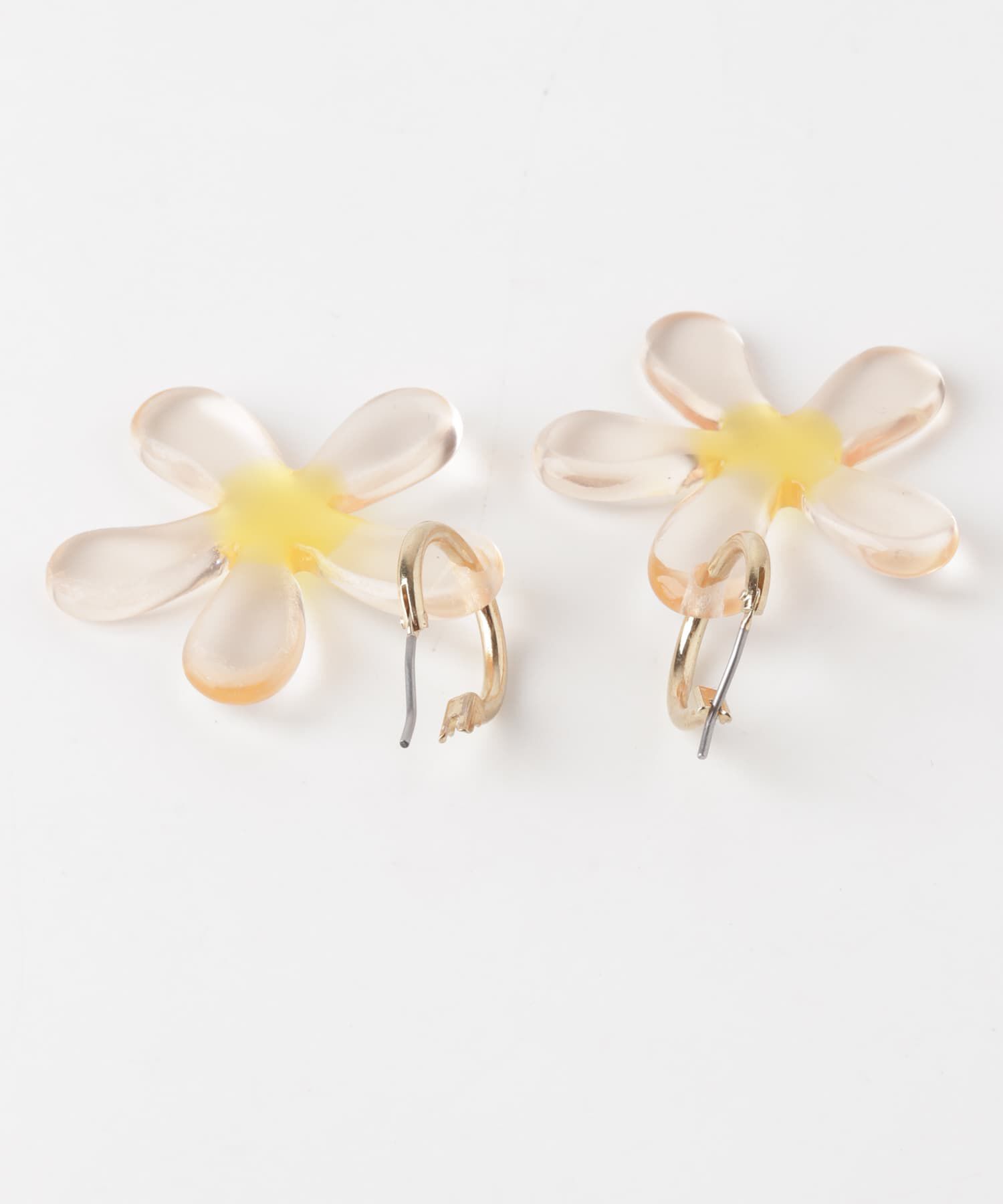 SMELLY「クリアフラワーメタルフープピアス」|ピアス|