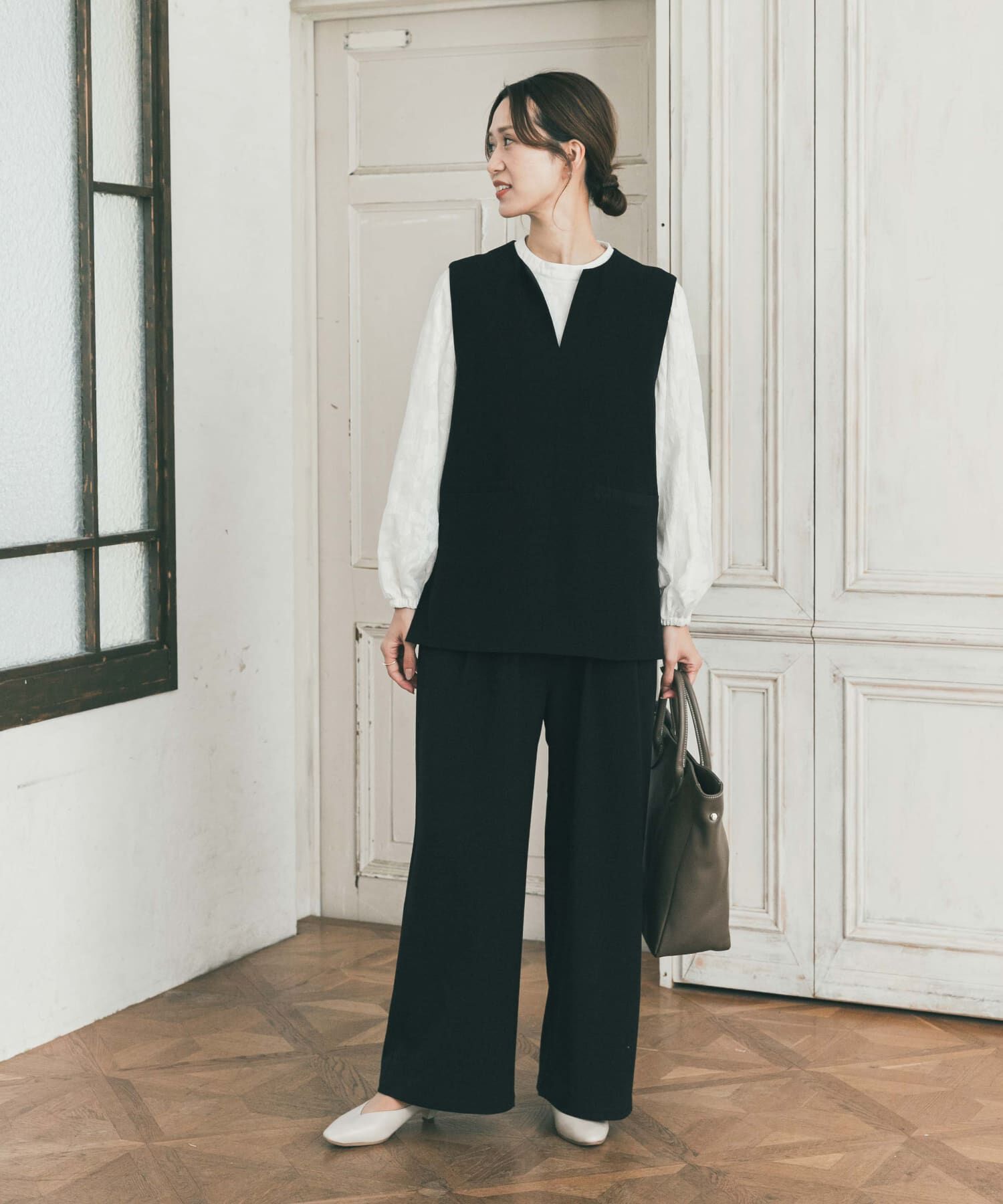 URBAN RESEARCH DOORS「フラワーオパールブラウス」|シャツ・ブラウス|