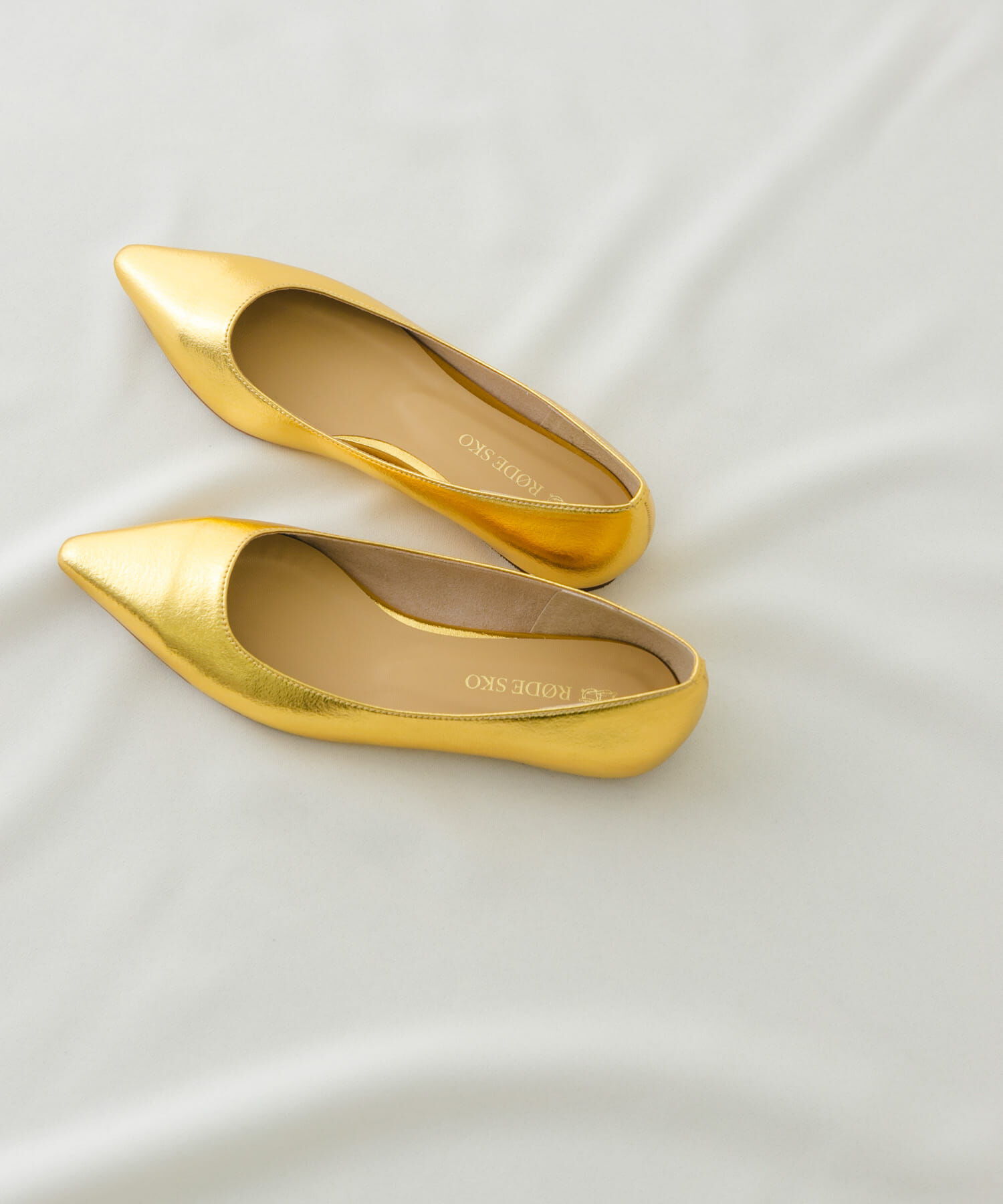 RODE SKO「『MADE IN JAPAN』ポインテッドフラットパンプス」|パンプス|