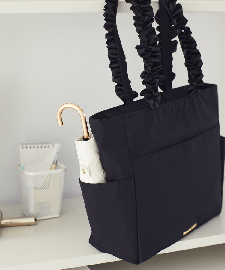 Maison de FLEUR「撥水加工フリルハンドルトートバッグ」|トートバッグ|