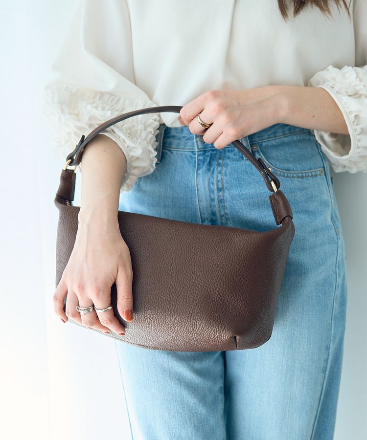 YECCA VECCA「【AULENTTI】レザーショルダーバッグ」|ショルダー・メッセンジャー|