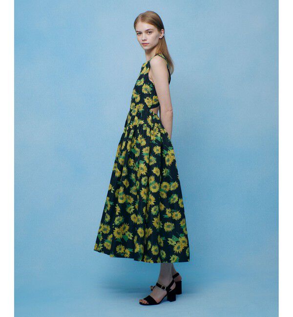 LOULOU WILLOUGHBY「 WEB 一部店舗限定【LOULOU WILLOUGHBY】サンフラワープリントバッククロスワンピース」|ワンピース|