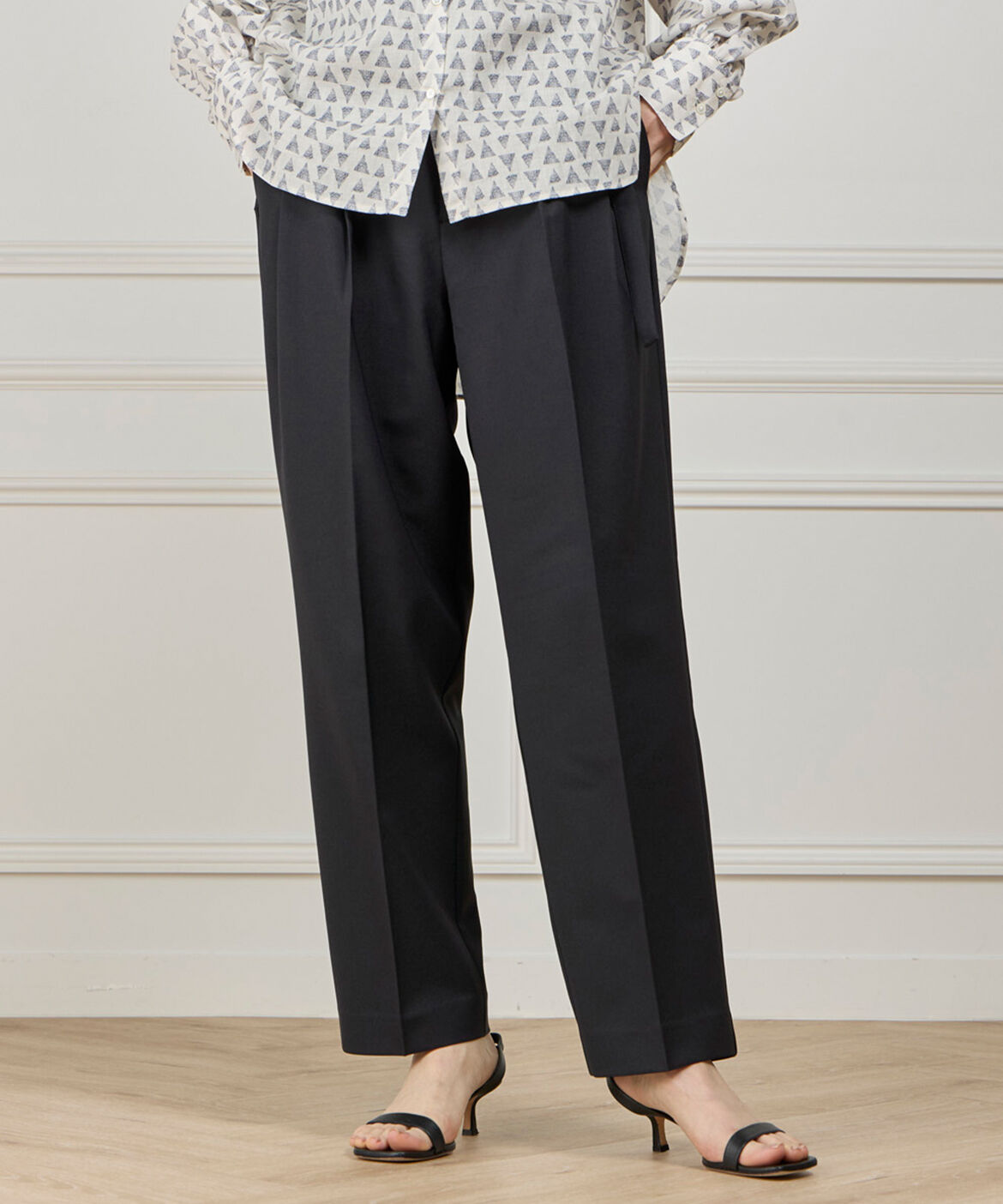 DAY by DAY it&rsquo;s international「ドライツイストベルト付きタックパンツ」|その他|ブラック