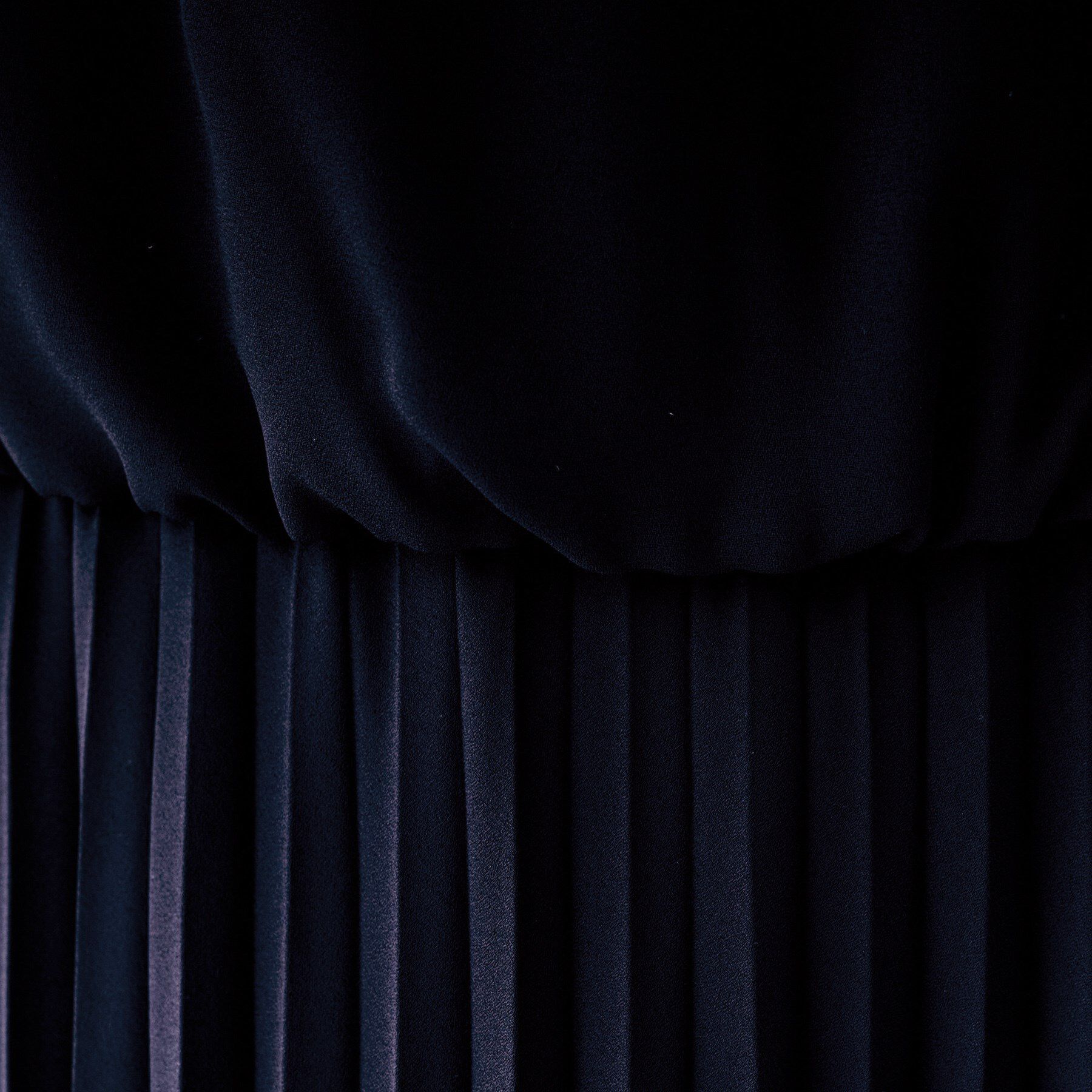 UNTITLED「【フォーマル/洗える】ボウタイ プリーツワンピース」|ワンピース|