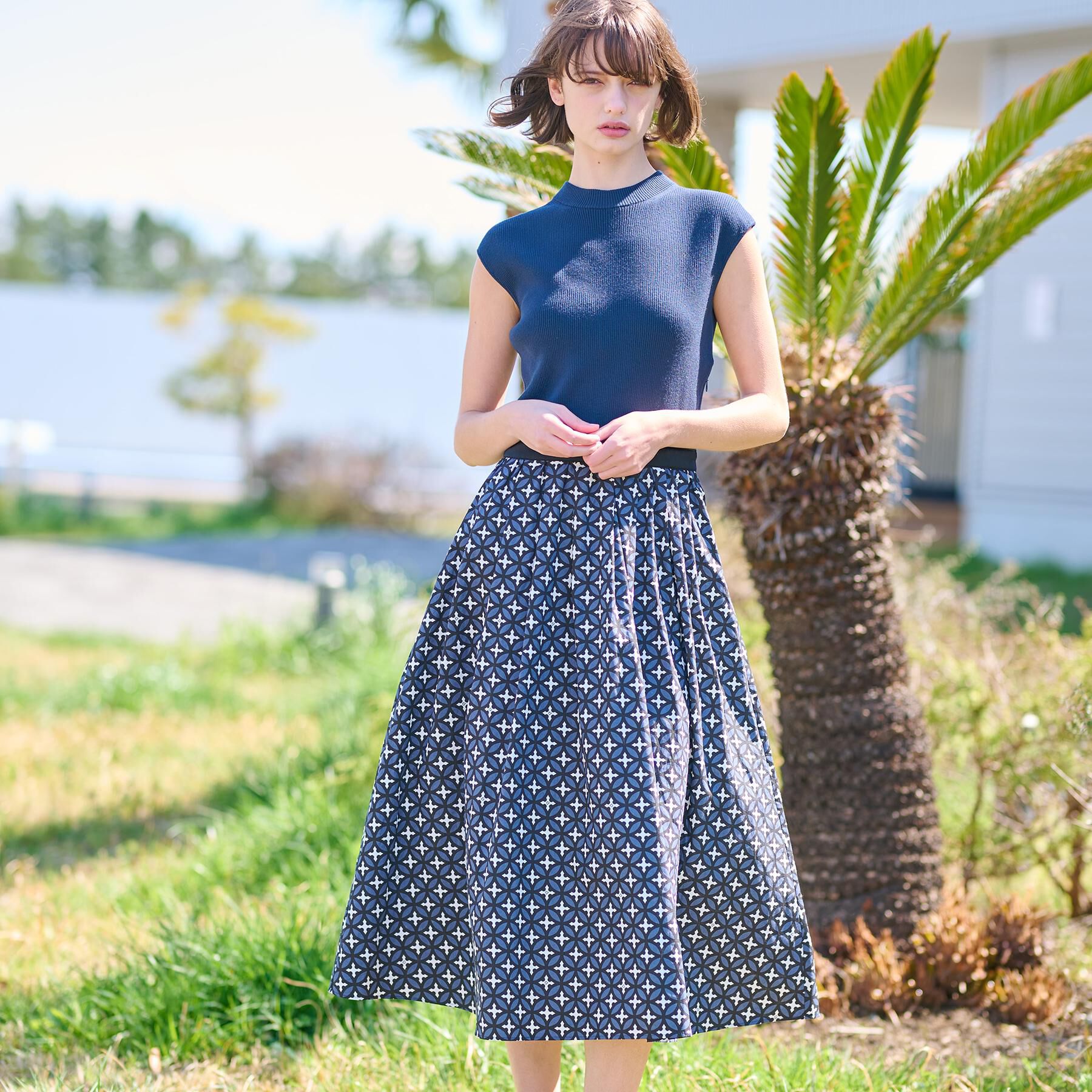 DRESSTERIOR「【洗える】オーバーラップサークルフレンチスリーブワンピ」|ワンピース|