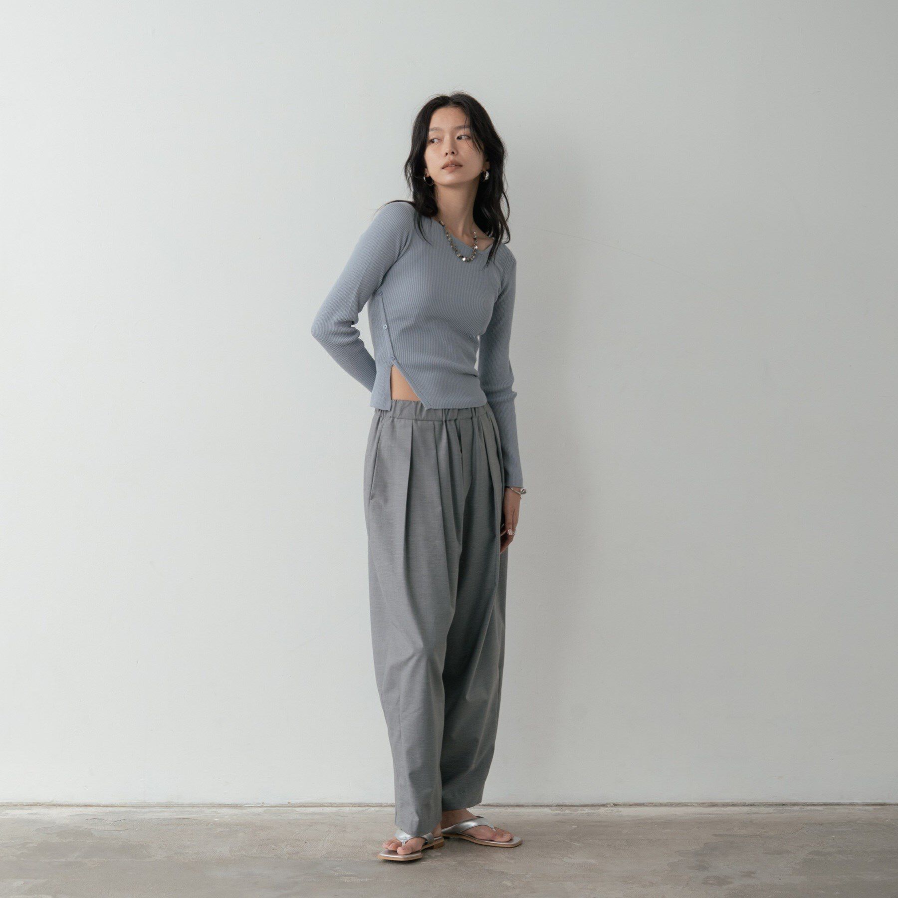 GALLEST「オフショルスリットリブニット」|ニット・セーター|