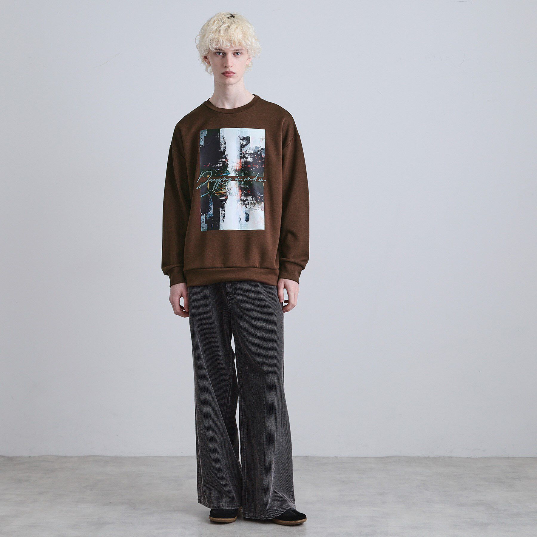 tk.TAKEO KIKUCHI「アーバングラフィックブラシ刺繍長袖Tシャツ」|Tシャツ・カットソー|