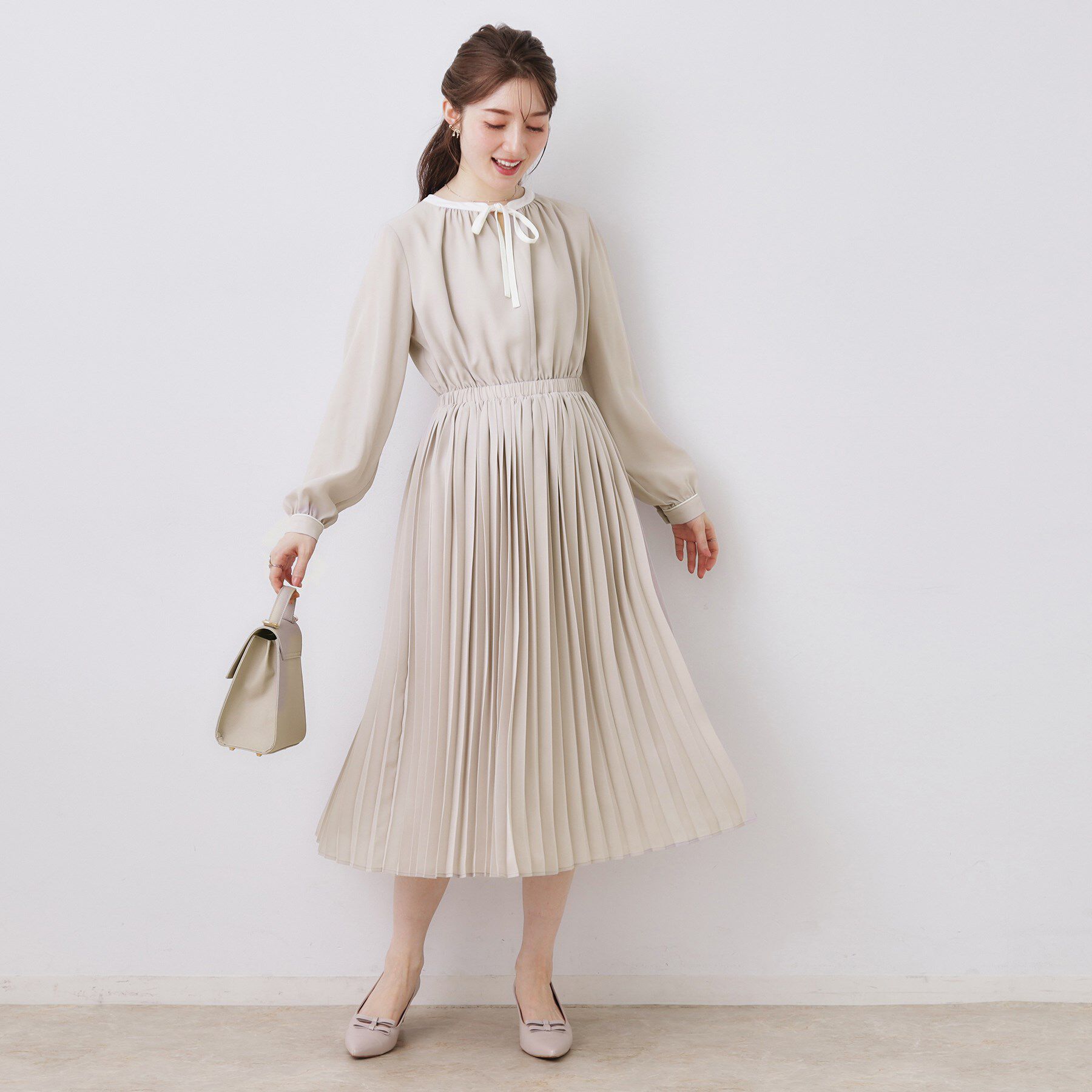 Couture broach「【ハレの日・通勤】配色シフォンプリーツ ワンピース」|ワンピース|