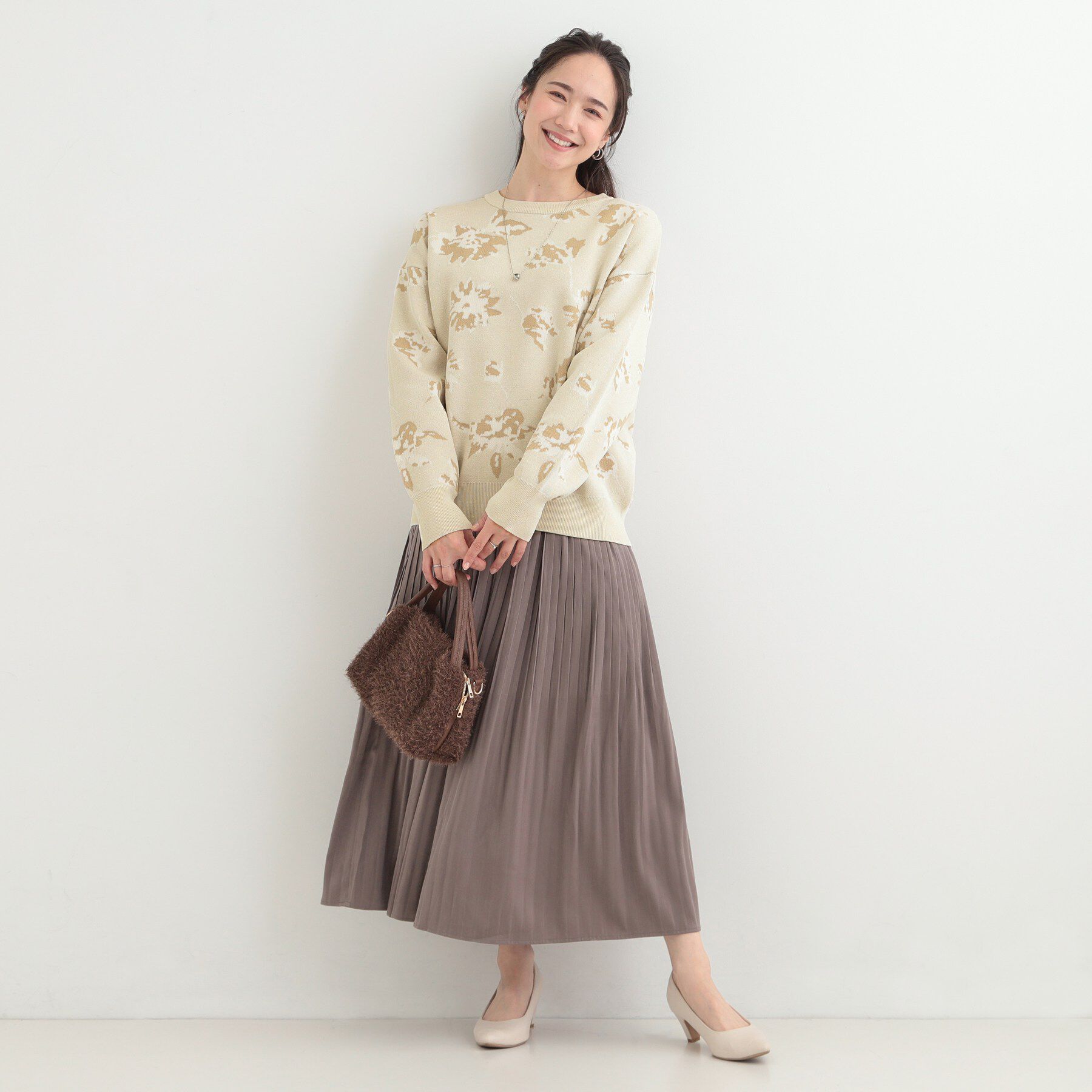 SHOO･LA･RUE「【洗濯機可/S-LL】ゆるシルエット 甘すぎない　大人の花柄もちもちニット」|ニット・セーター|