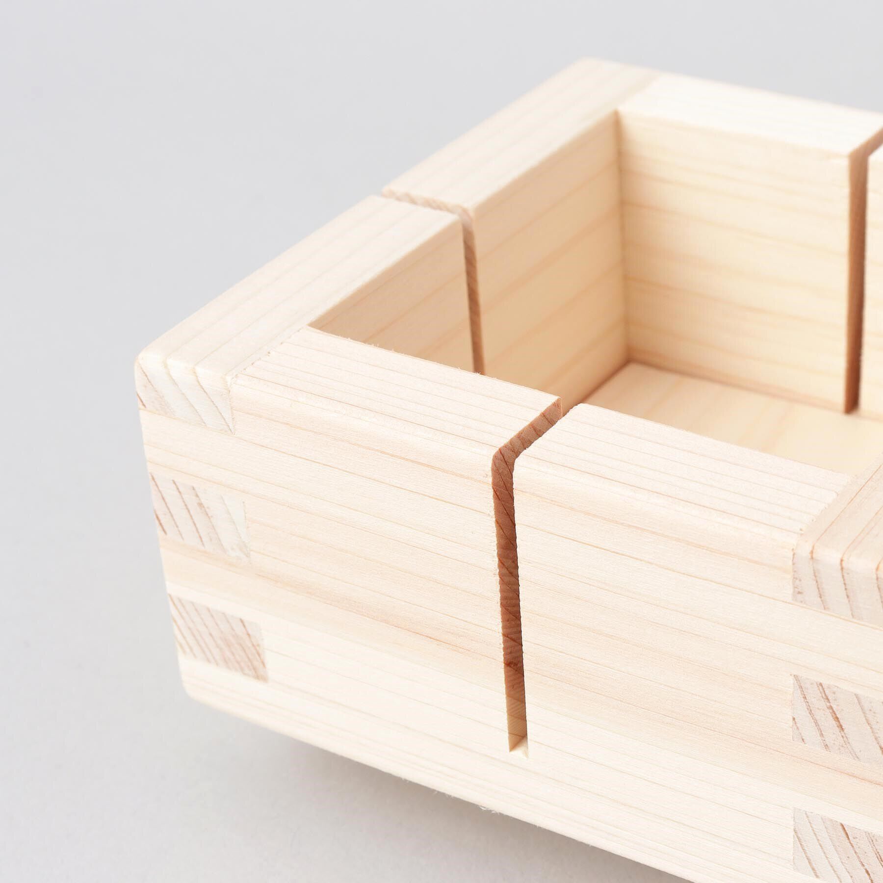 212 KITCHEN STORE「押寿司器十字切」|食器・キッチングッズ|