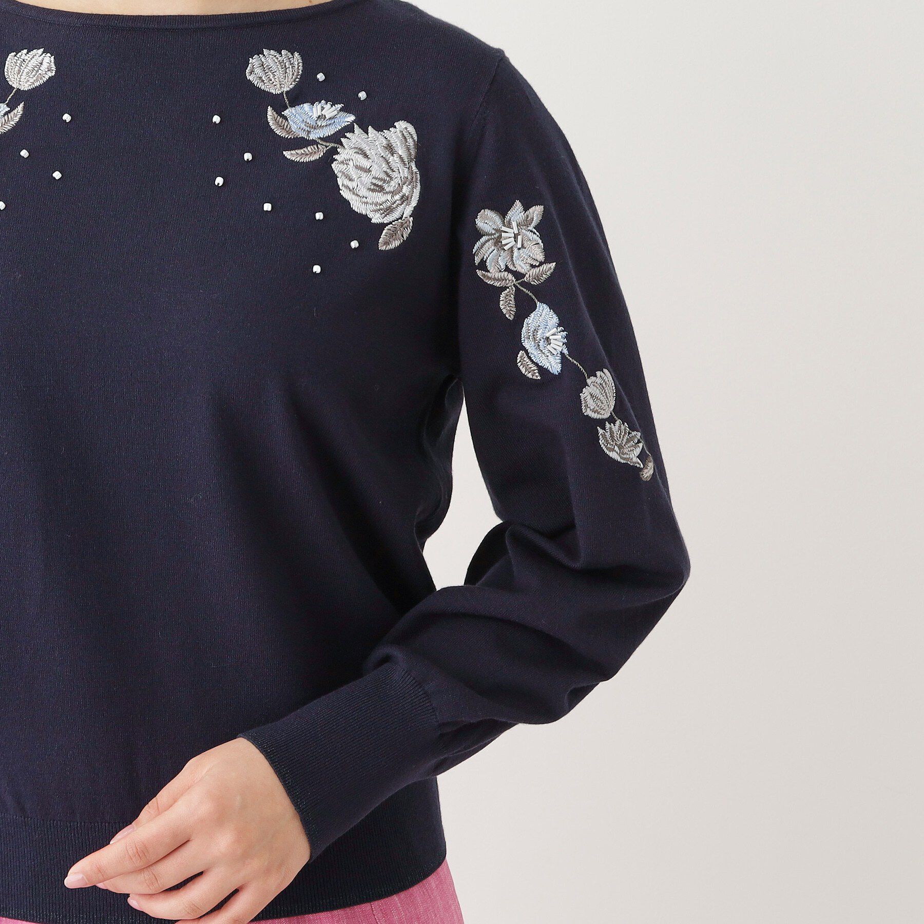 SunaUna「【SS～Lサイズ展開／フラワー刺繍】クラフトプルオーバー」|ニット・セーター|