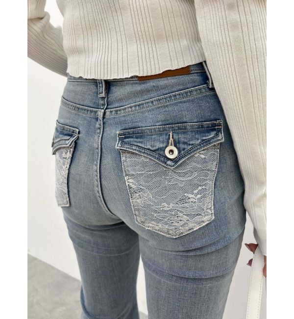 EVRIS「レースドッキングフレアデニムパンツ」|デニム|