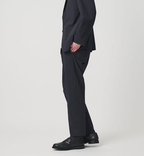 UNITED ARROWS「ウェザーコンフォート タフタ 1プリーツ キャロットパンツ 撥水 ストレッチ」|スラックス|