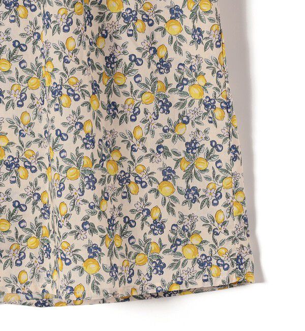 SHIPS Colors 「《予約》SHIPS Colors:〈手洗い可能〉フルーツ プリント フリルネック ブラウス◆」|シャツ・ブラウス|