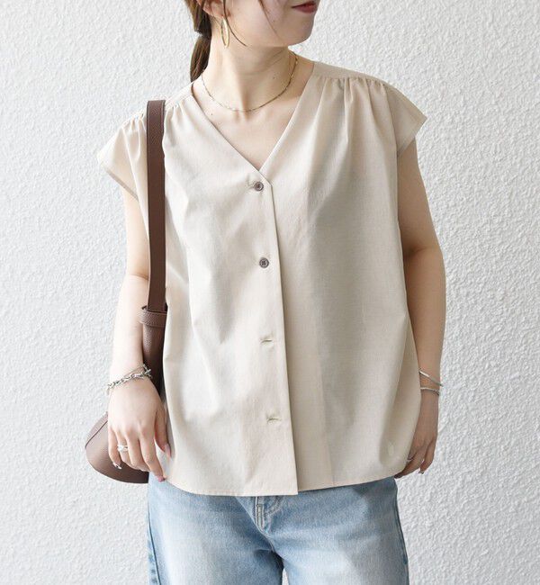 SHIPS any「《予約》SHIPS any:〈洗濯機可能〉Vネック フレンチ ギャザー ブラウス」|シャツ・ブラウス|