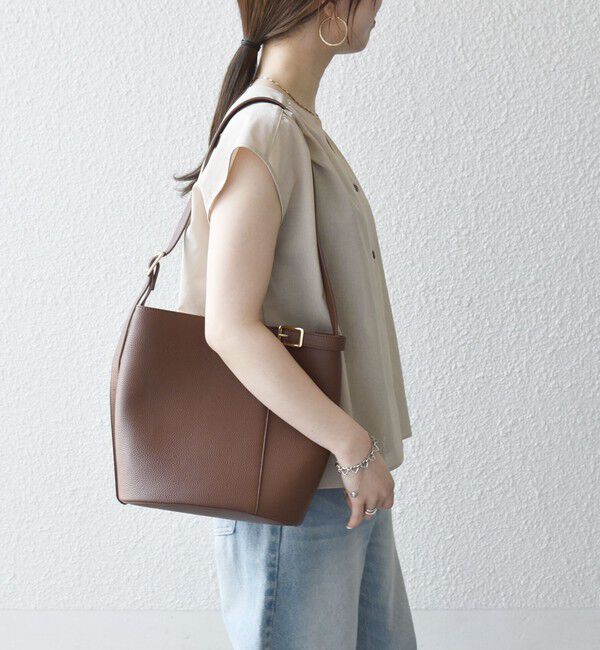 SHIPS any「《予約》SHIPS any:〈洗濯機可能〉Vネック フレンチ ギャザー ブラウス」|シャツ・ブラウス|