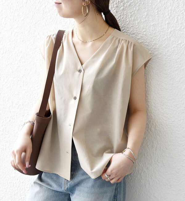 SHIPS any「《予約》SHIPS any:〈洗濯機可能〉Vネック フレンチ ギャザー ブラウス」|シャツ・ブラウス|