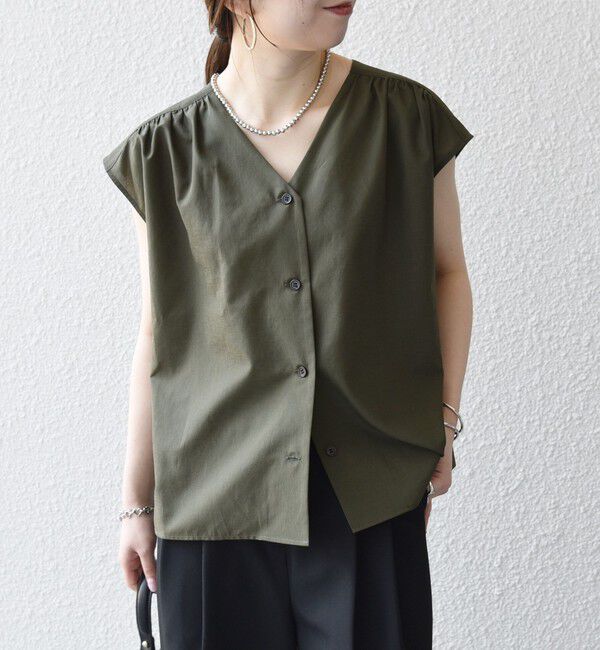 SHIPS any「《予約》SHIPS any:〈洗濯機可能〉Vネック フレンチ ギャザー ブラウス」|シャツ・ブラウス|オリーブ