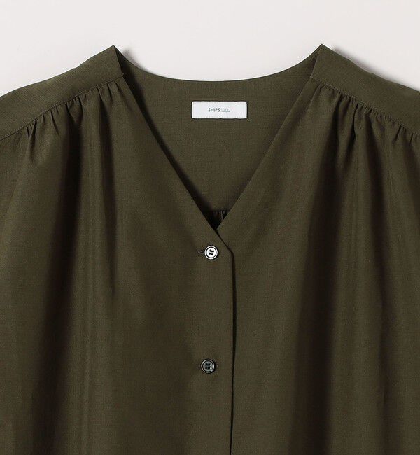 SHIPS any「《予約》SHIPS any:〈洗濯機可能〉Vネック フレンチ ギャザー ブラウス」|シャツ・ブラウス|