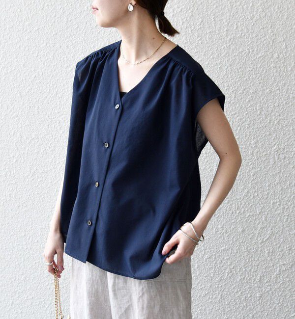 SHIPS any「《予約》SHIPS any:〈洗濯機可能〉Vネック フレンチ ギャザー ブラウス」|シャツ・ブラウス|