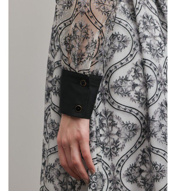 GRACE CONTINENTAL「オーナメント刺繍フレアワンピース」|ワンピース|