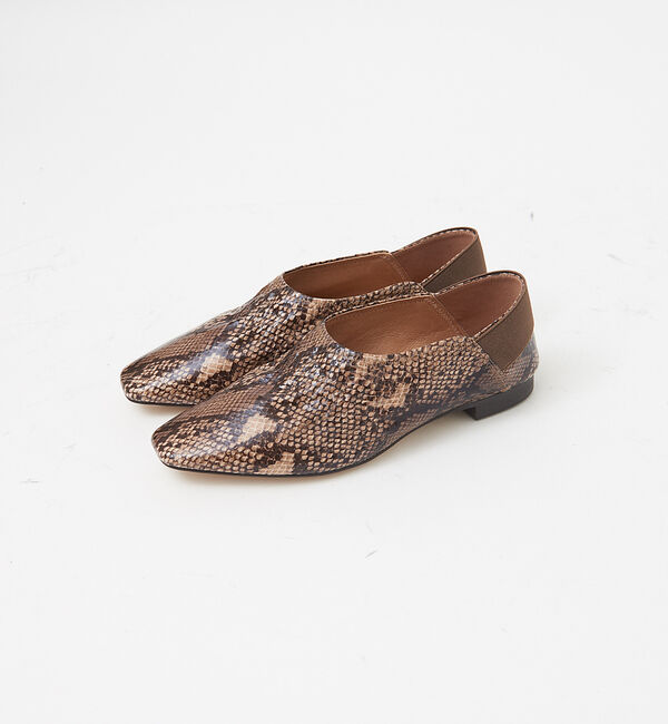 AU BANNISTER「シャーリングフラットパンプス」|その他|その他