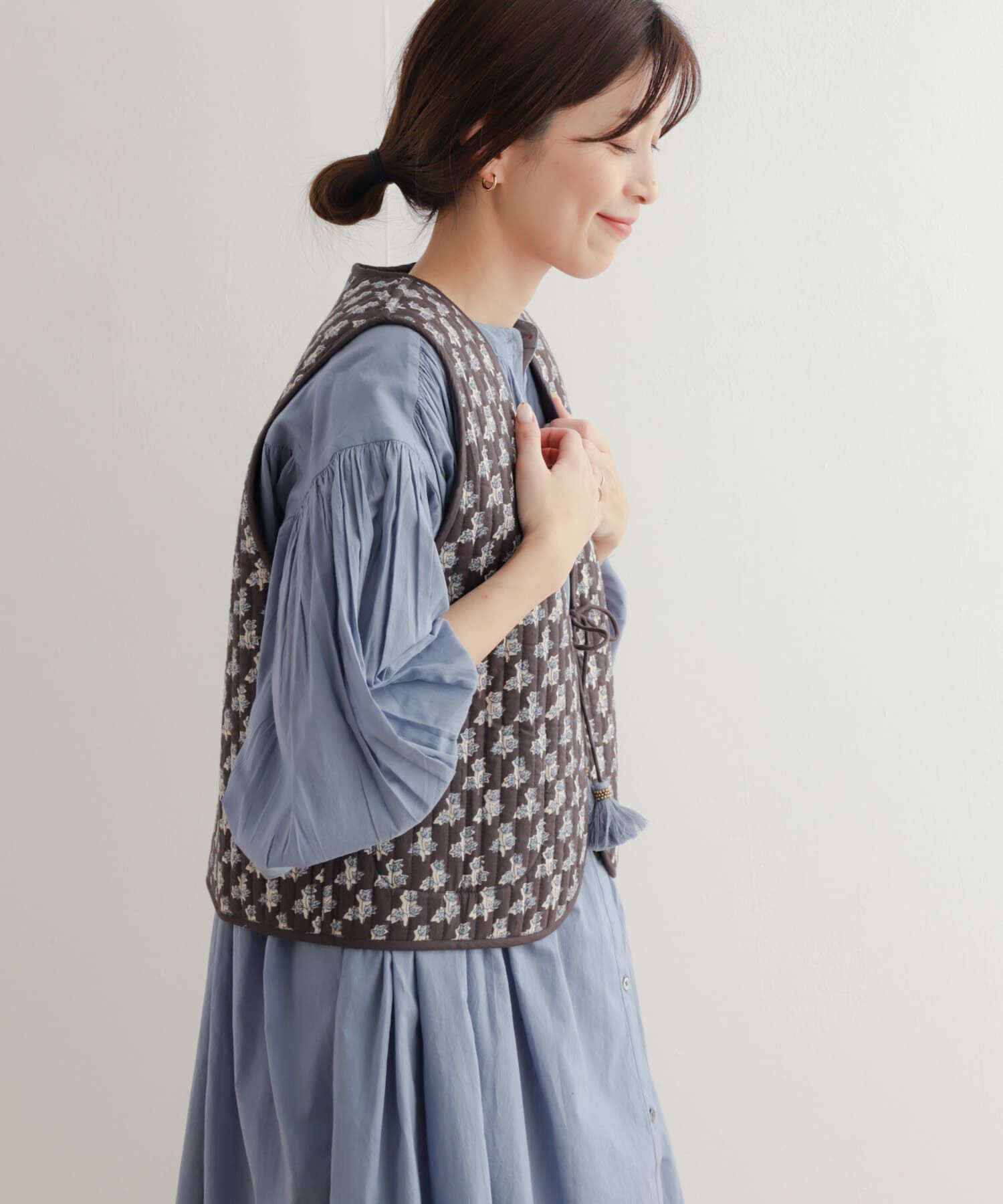 URBAN RESEARCH DOORS「コットンリバーシブルキルティングベスト」|ダウンベスト・ベスト|