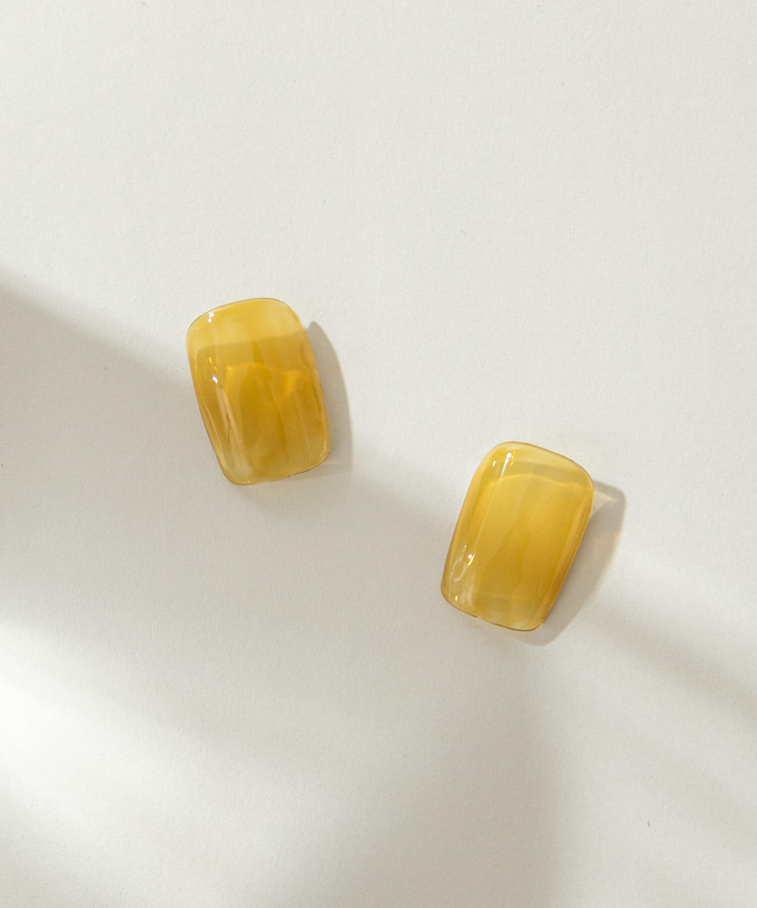 SMELLY「peel off syrup gel polish」|ネイルケア|イエロー