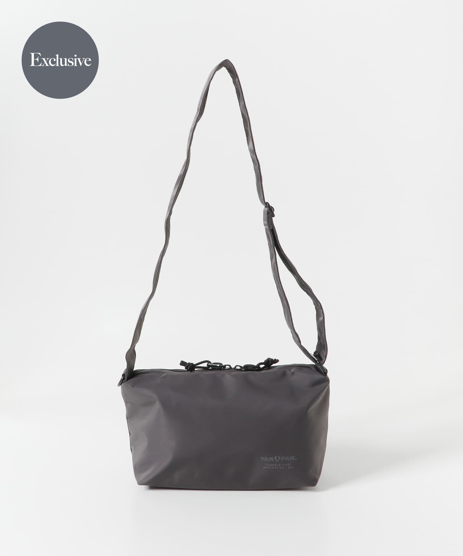 URBAN RESEARCH DOORS「『別注』YAKPAK&times;DOORS　SHOULDER BAG S」|ショルダー・メッセンジャー|チャコールグレー