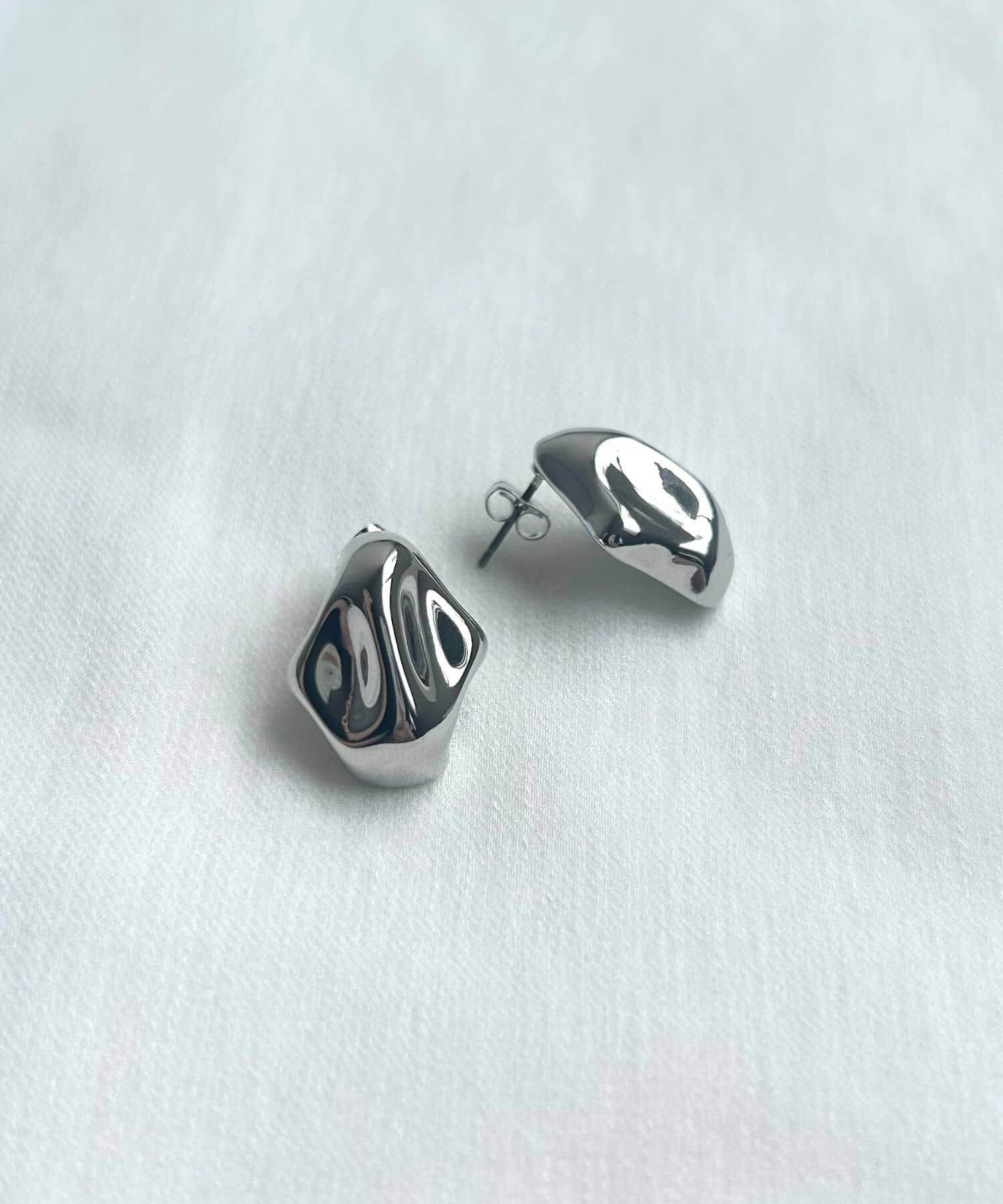 URBAN RESEARCH DOORS「ニュアンスメタルピアス」|ピアス|シルバー