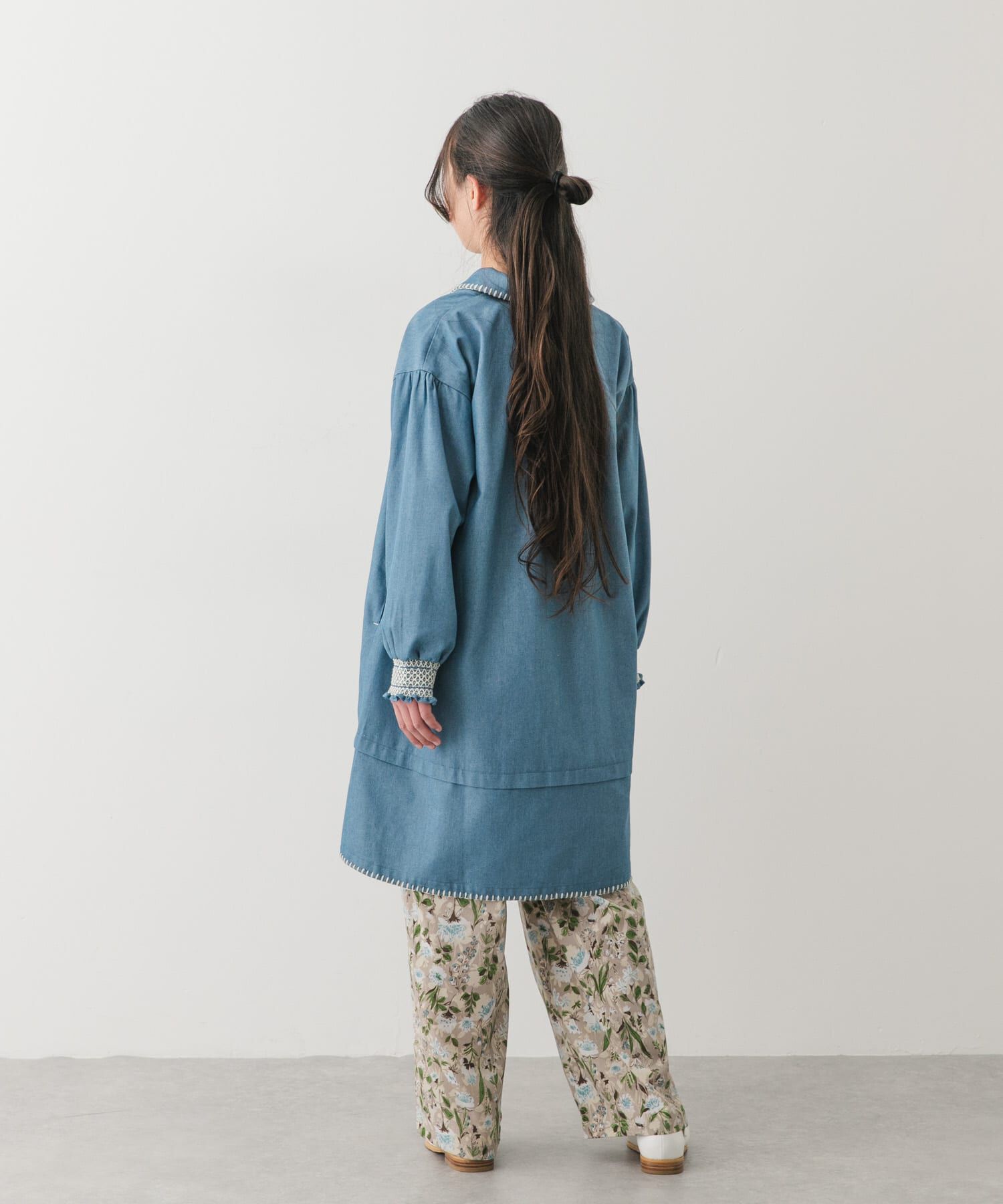 URBAN RESEARCH DOORS「『150サイズあり』デニム刺繍ワンピース(KIDS)」|ワンピース|