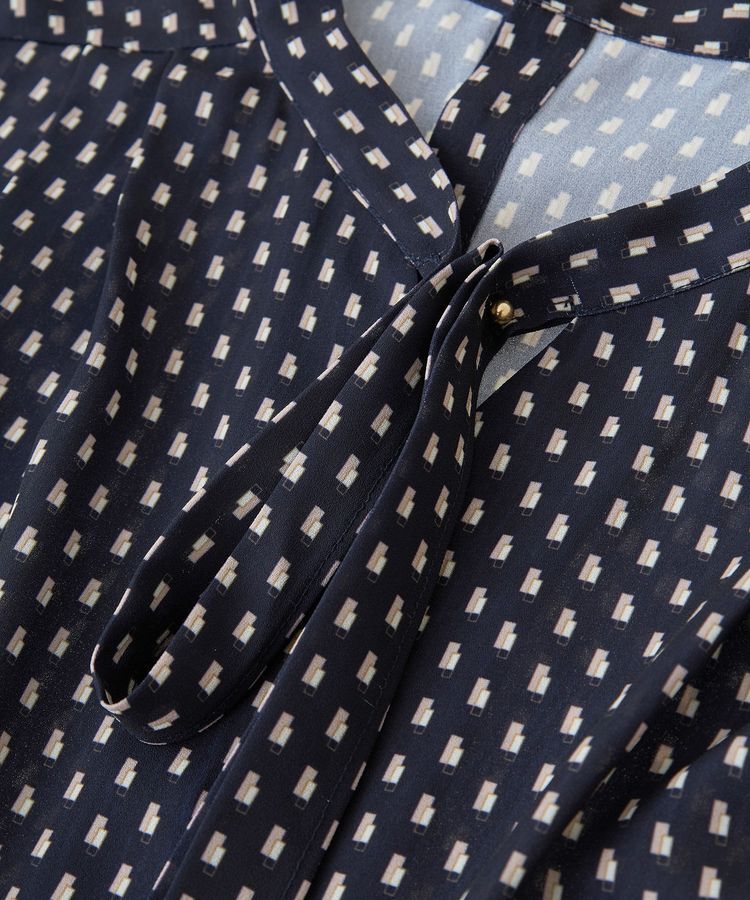 YECCA VECCA「ジオメ柄ボウタイブラウス」|シャツ・ブラウス|