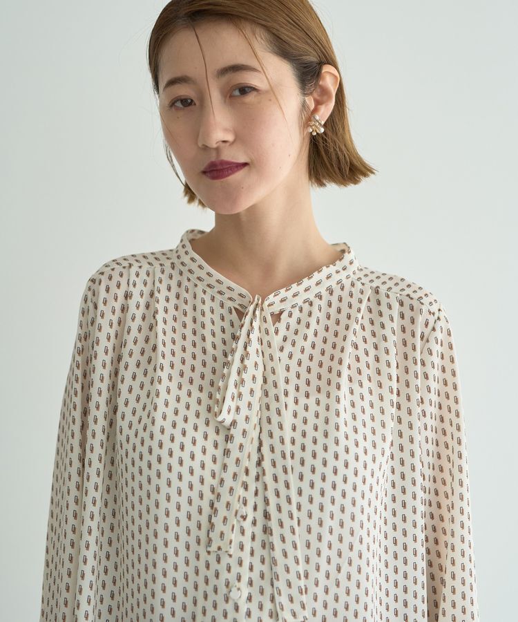 YECCA VECCA「ジオメ柄ボウタイブラウス」|シャツ・ブラウス|