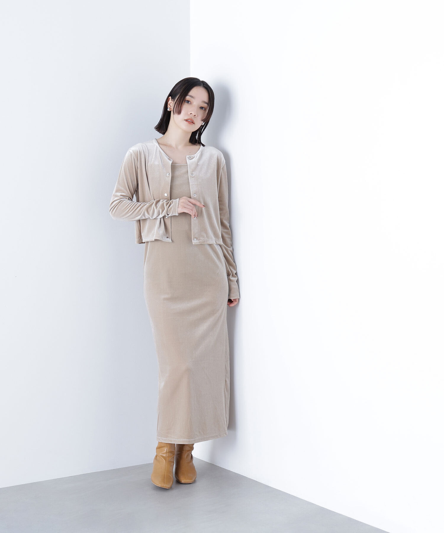  「ベロアカーデ＆キャミワンピース」|ワンピース|