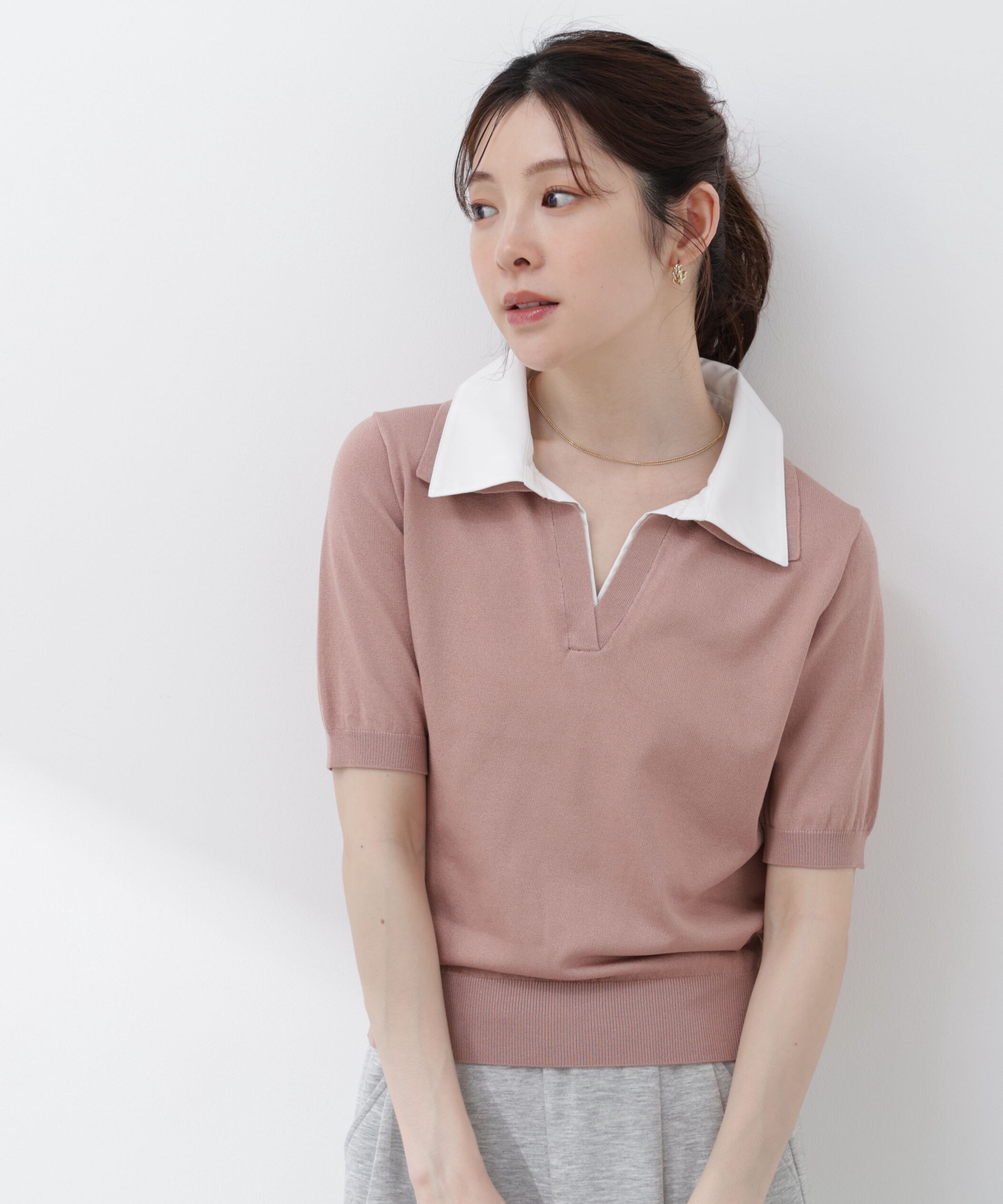 PROPORTION BODY DRESSING「〈a/mie〉レイヤード風ポロニット 26SS」|カーディガン|ピンク&times;ホワイ