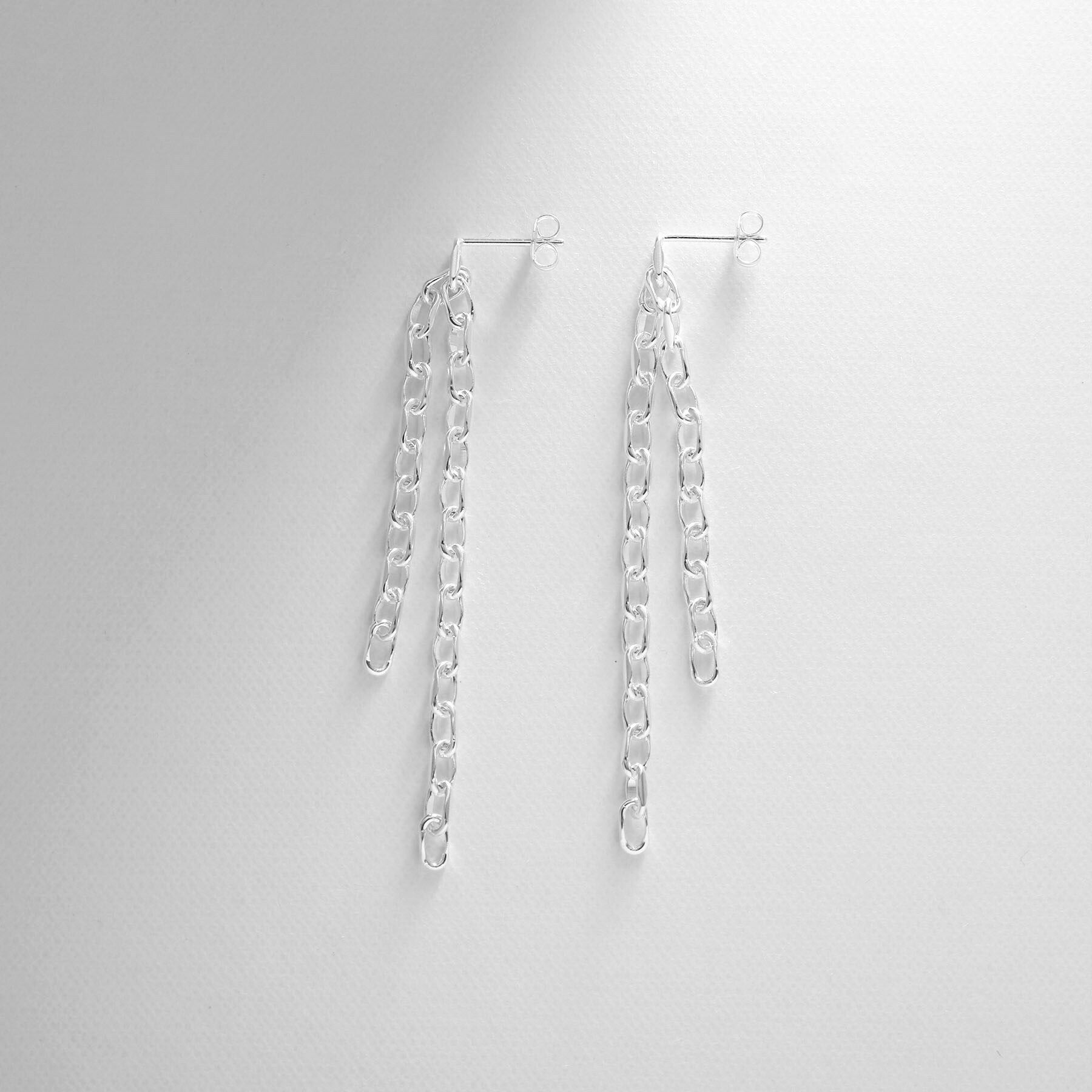 COCOSHNIK ONKITSCH「シルバー ニュアンスチェーン ダブルストレートピアス」|ピアス|