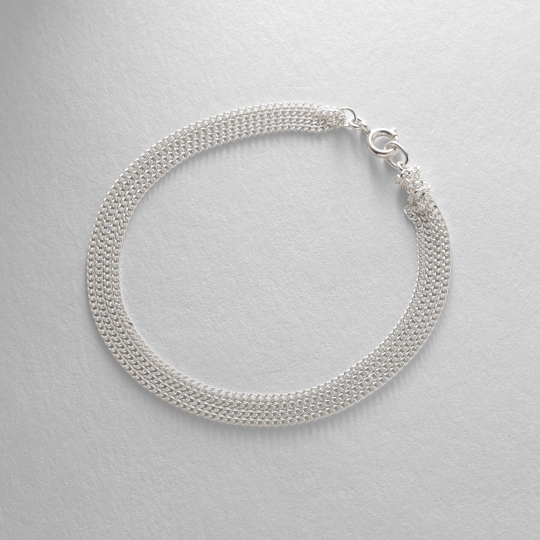 COCOSHNIK ONKITSCH「シルバー カーブチェーン レイヤード ブレスレット」|ブレスレット・バングル|