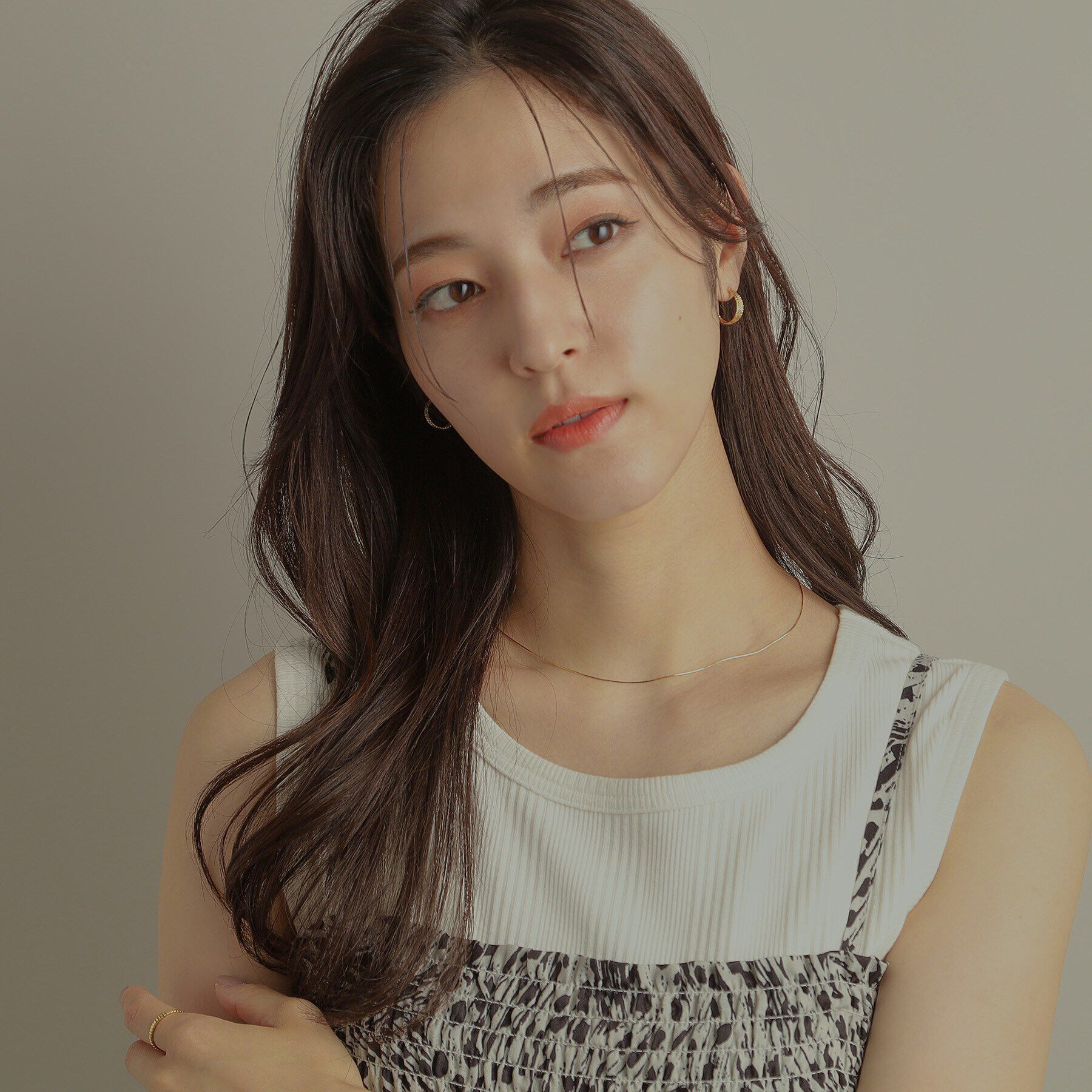 COCOSHNIK「K18ミラーカット7連 フープピアス」|ピアス|