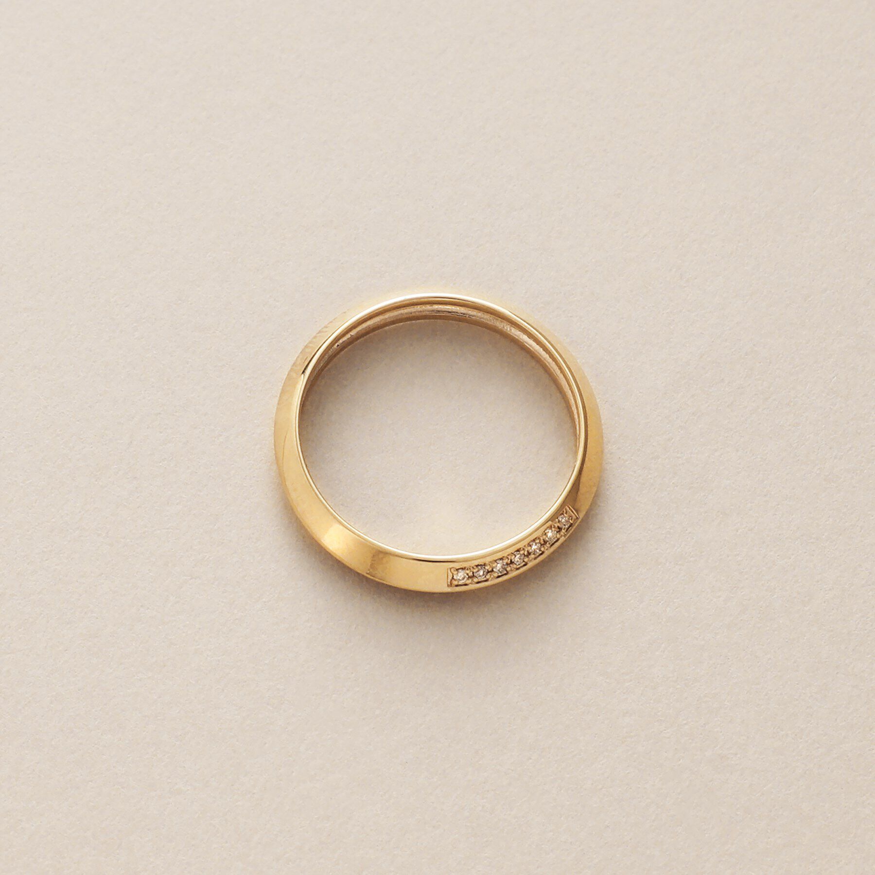 COCOSHNIK「K10ダイヤモンド しのぎダイアゴナル リング」|リング|